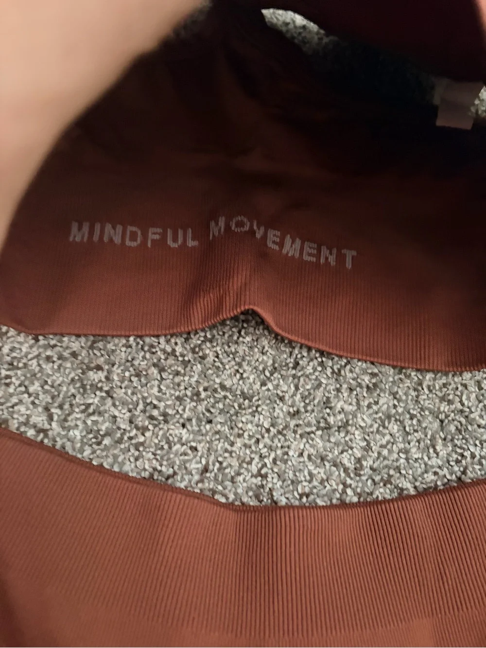 ALO Yoga matching ribbed